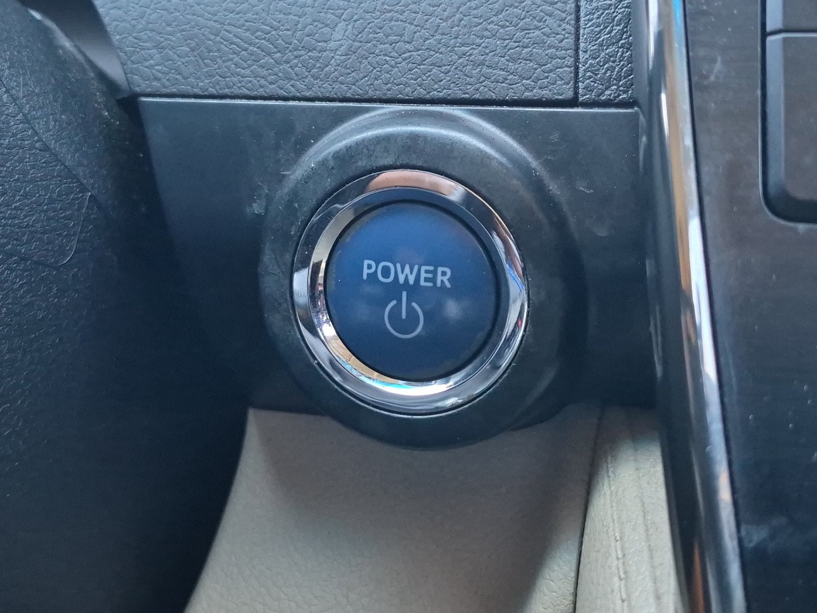 2012 Toyota Camry Hybrid XLE