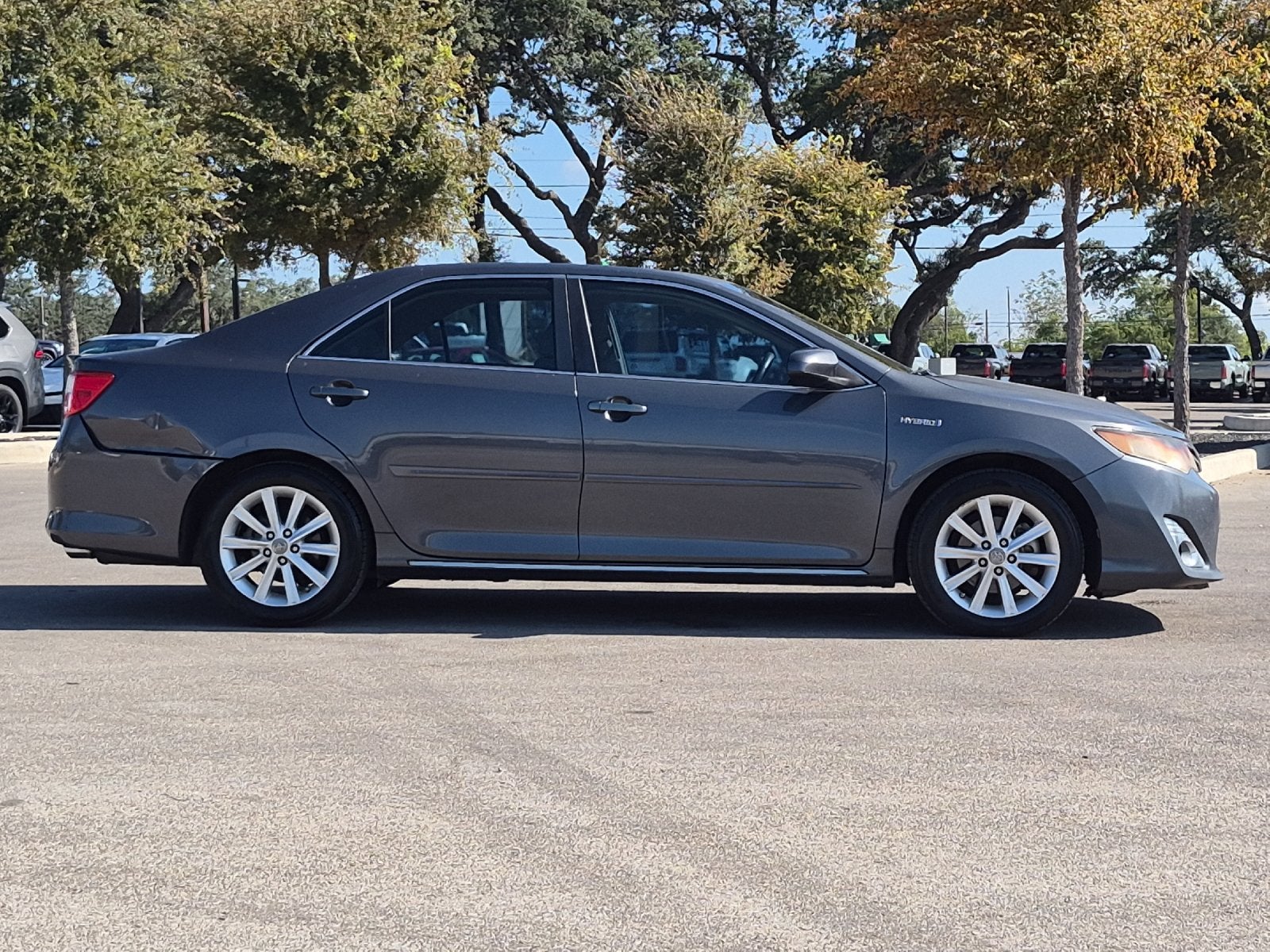 2012 Toyota Camry Hybrid XLE