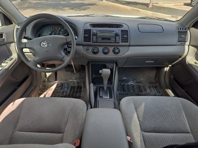 2004 Toyota Camry LE