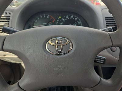 2004 Toyota Camry LE