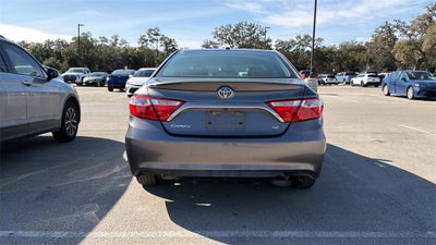 2017 Toyota Camry SE