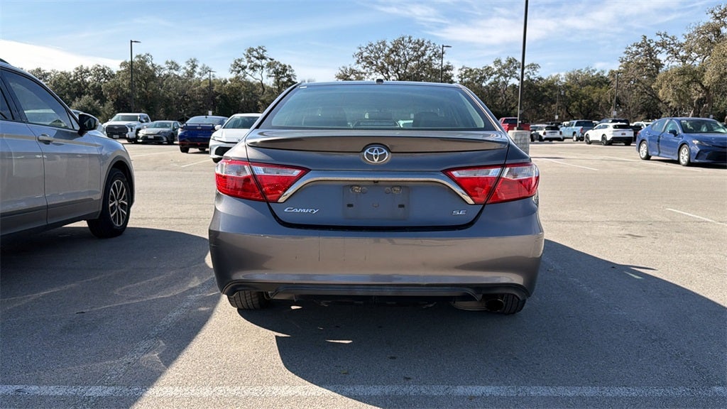 2017 Toyota Camry SE