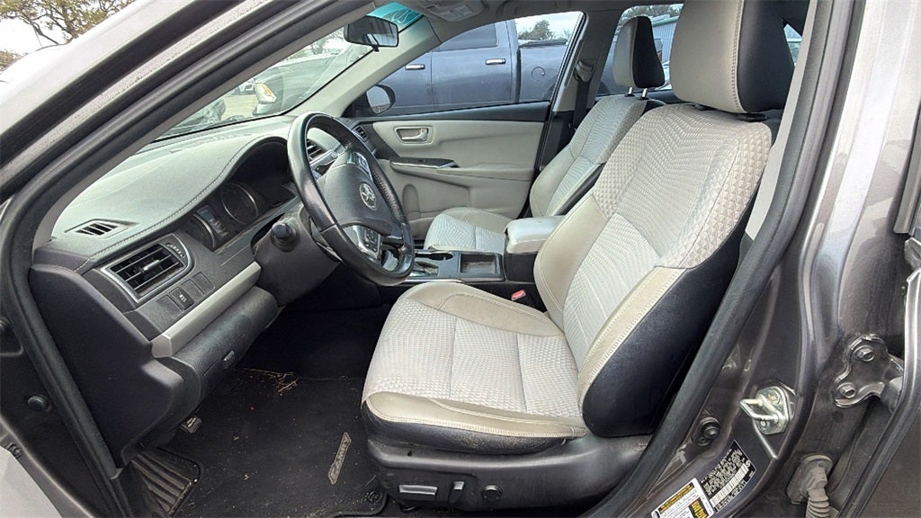 2015 Toyota Camry SE