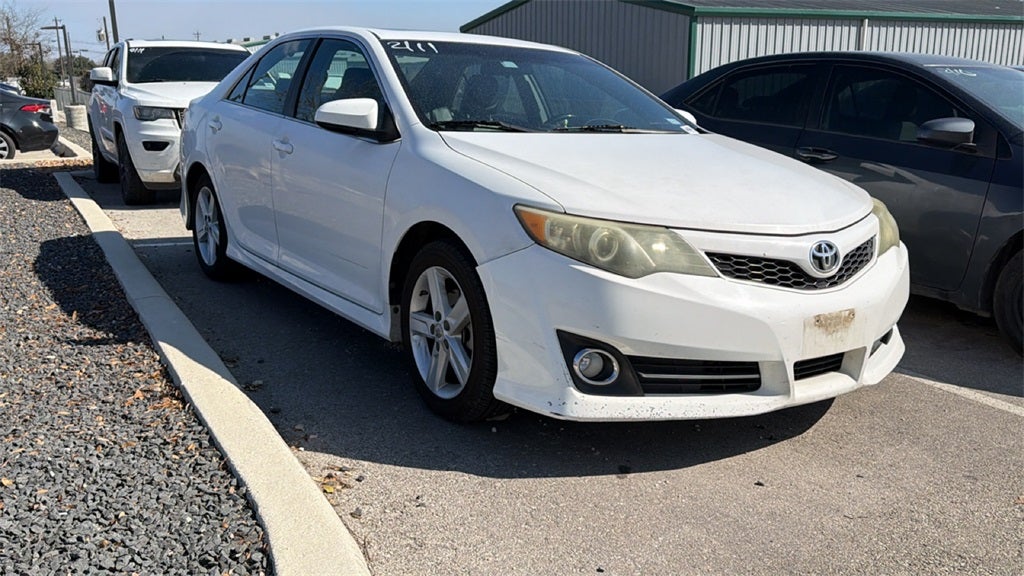 2013 Toyota Camry SE