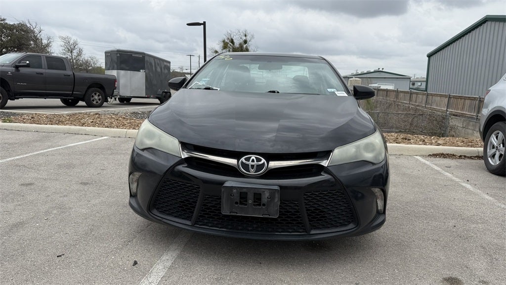 Used 2015 Toyota Camry SE with VIN 4T1BF1FKXFU096903 for sale in Boerne, TX