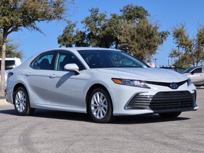 2024 Toyota Camry LE