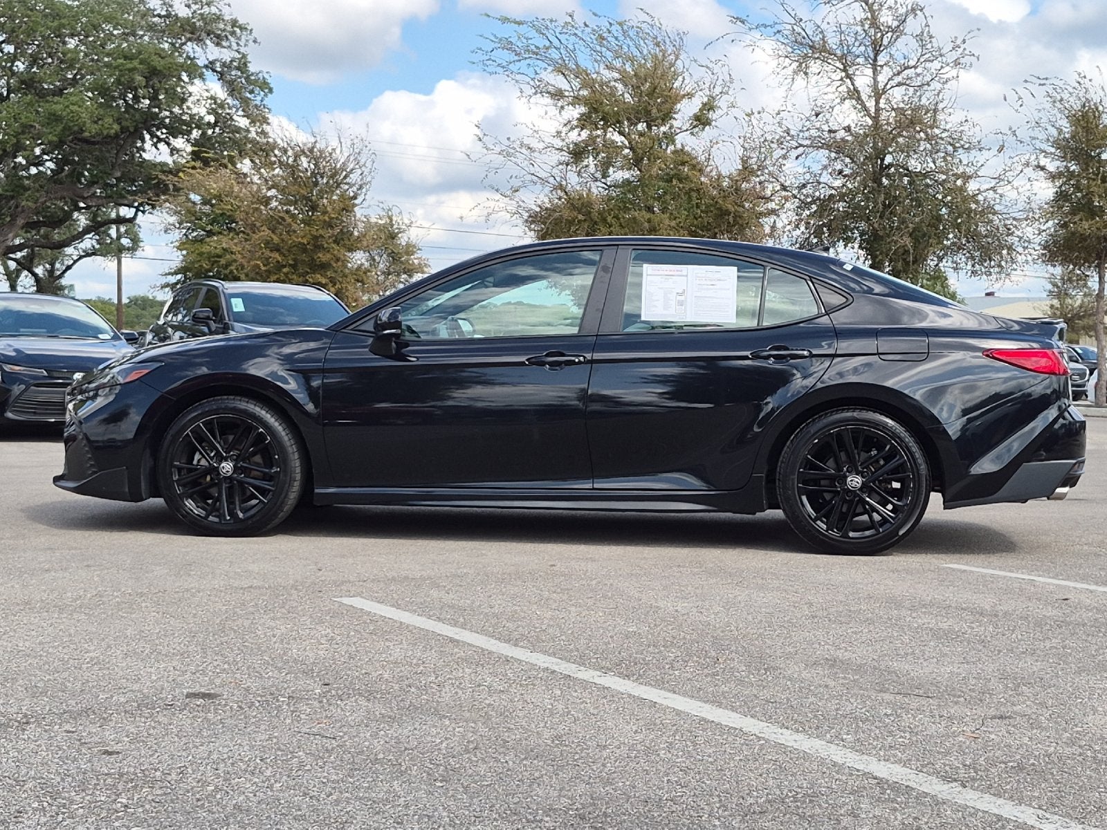 2025 Toyota Camry SE