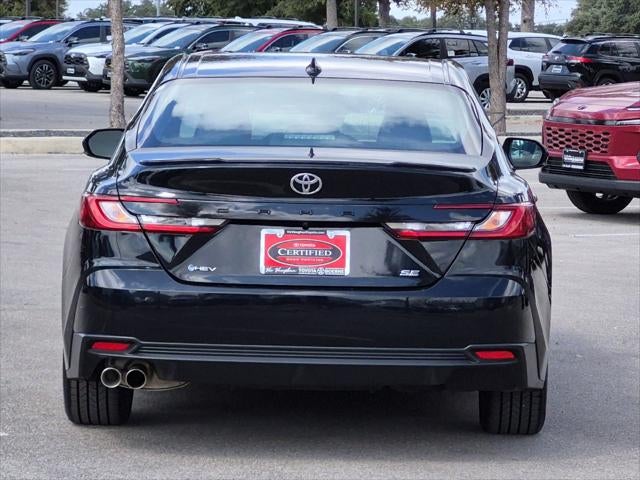 2025 Toyota Camry SE