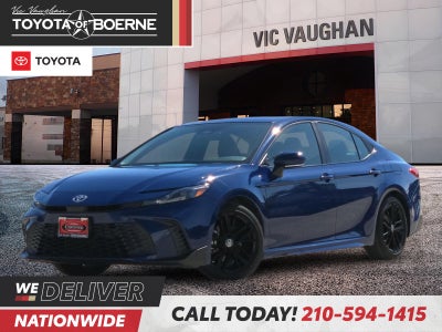 2025 Toyota Camry SE