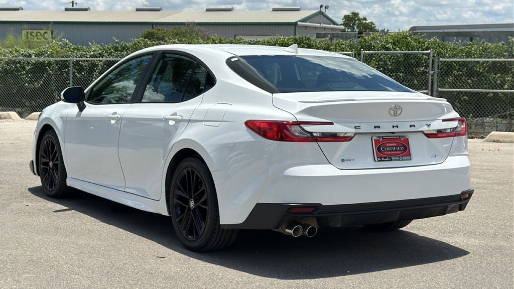 2025 Toyota Camry SE