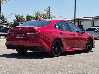 2025 Toyota Camry SE