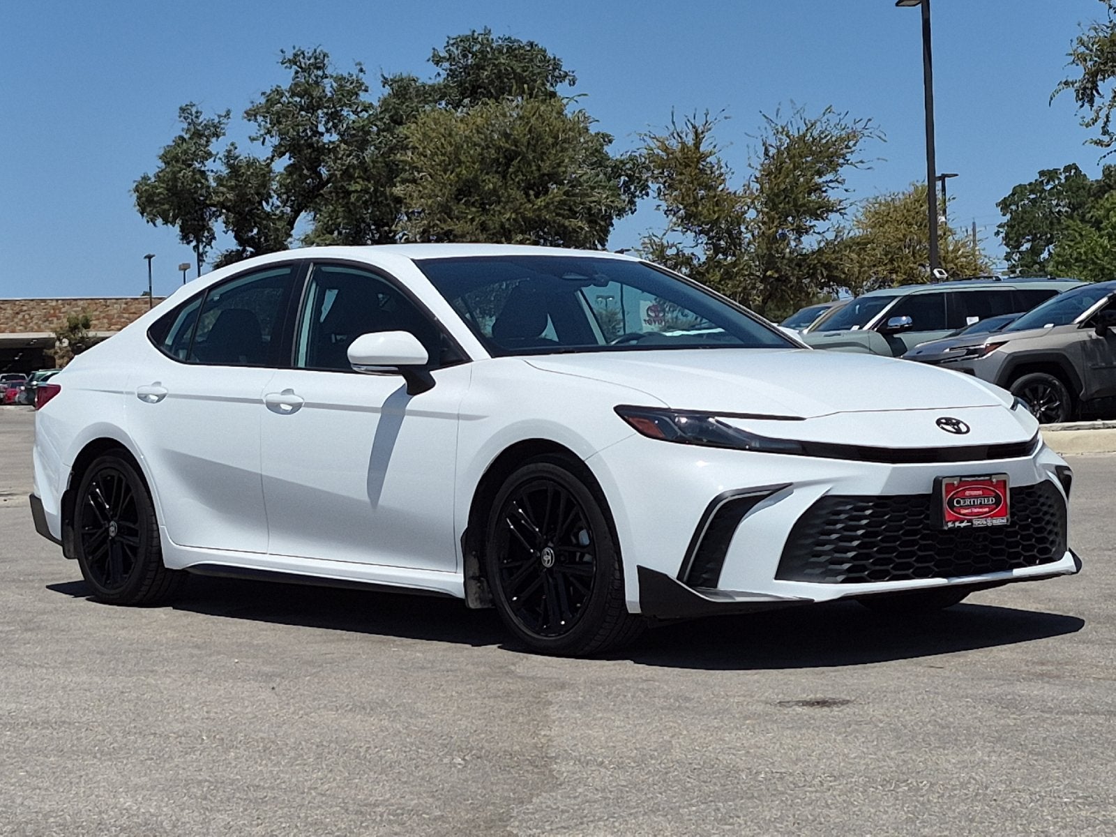 2025 Toyota Camry SE