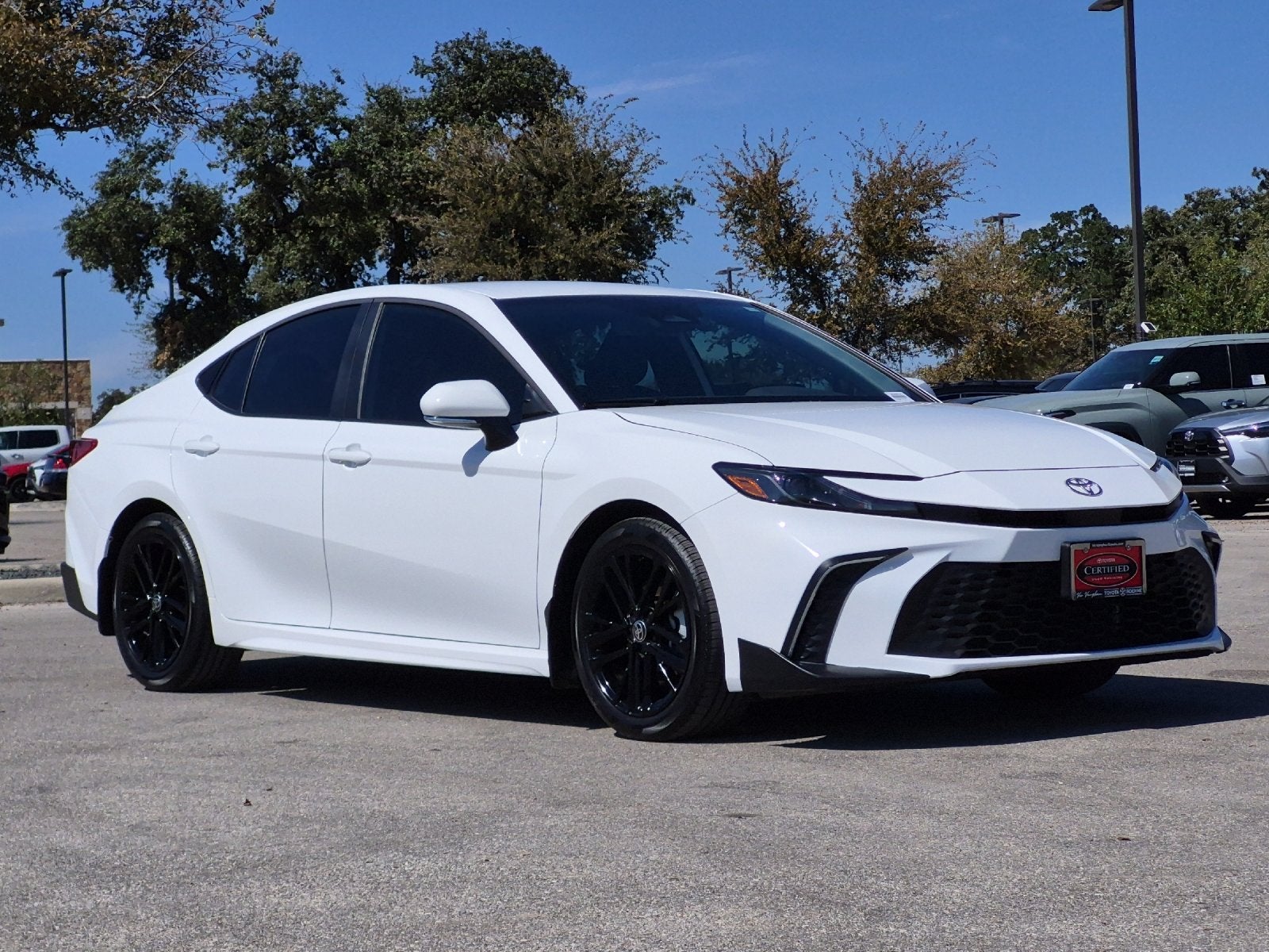2025 Toyota Camry SE
