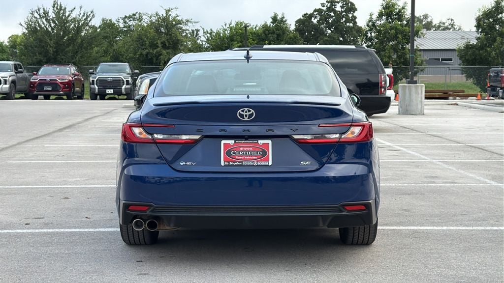 2025 Toyota Camry SE