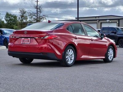 2025 Toyota Camry LE