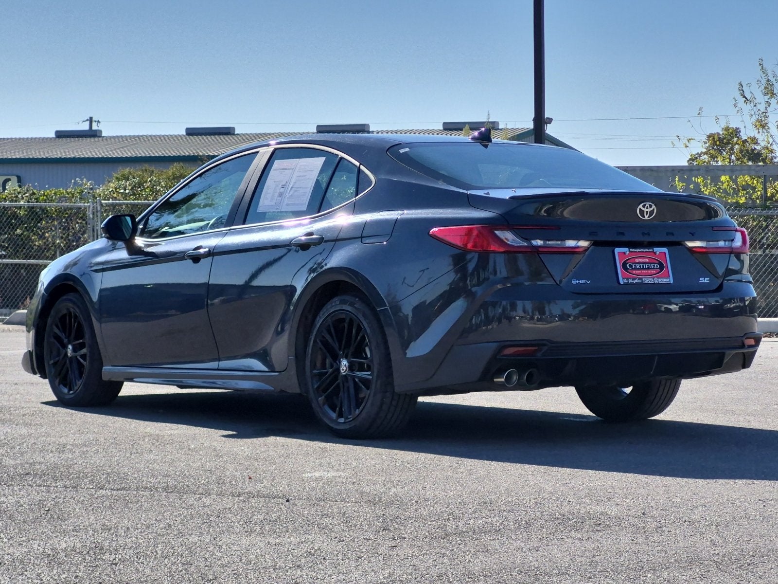2025 Toyota Camry SE