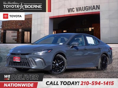2025 Toyota Camry SE