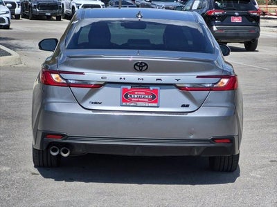 2025 Toyota Camry SE