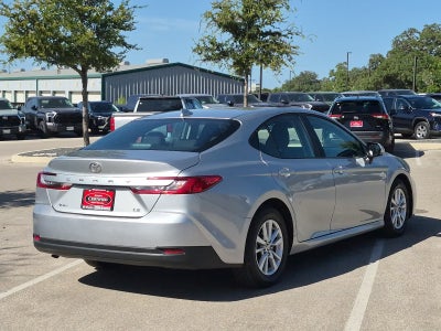 2025 Toyota Camry LE