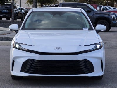 2025 Toyota Camry LE