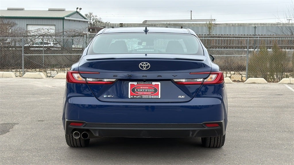 2025 Toyota Camry SE