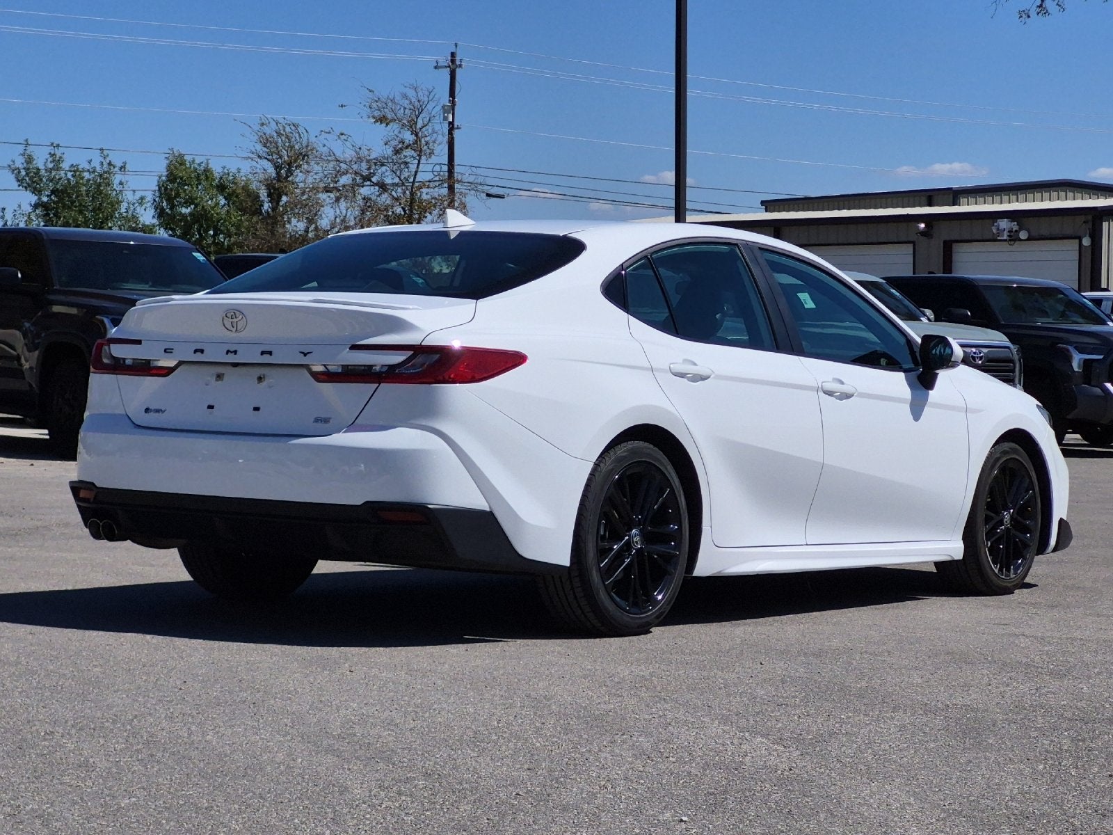 2025 Toyota Camry SE