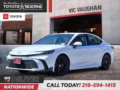 2025 Toyota Camry SE
