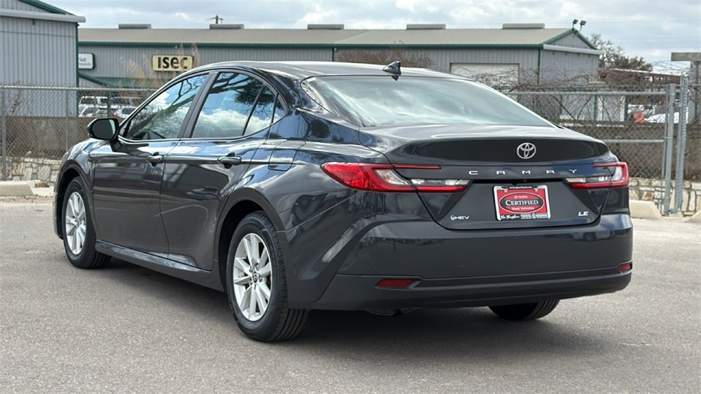 2025 Toyota Camry LE