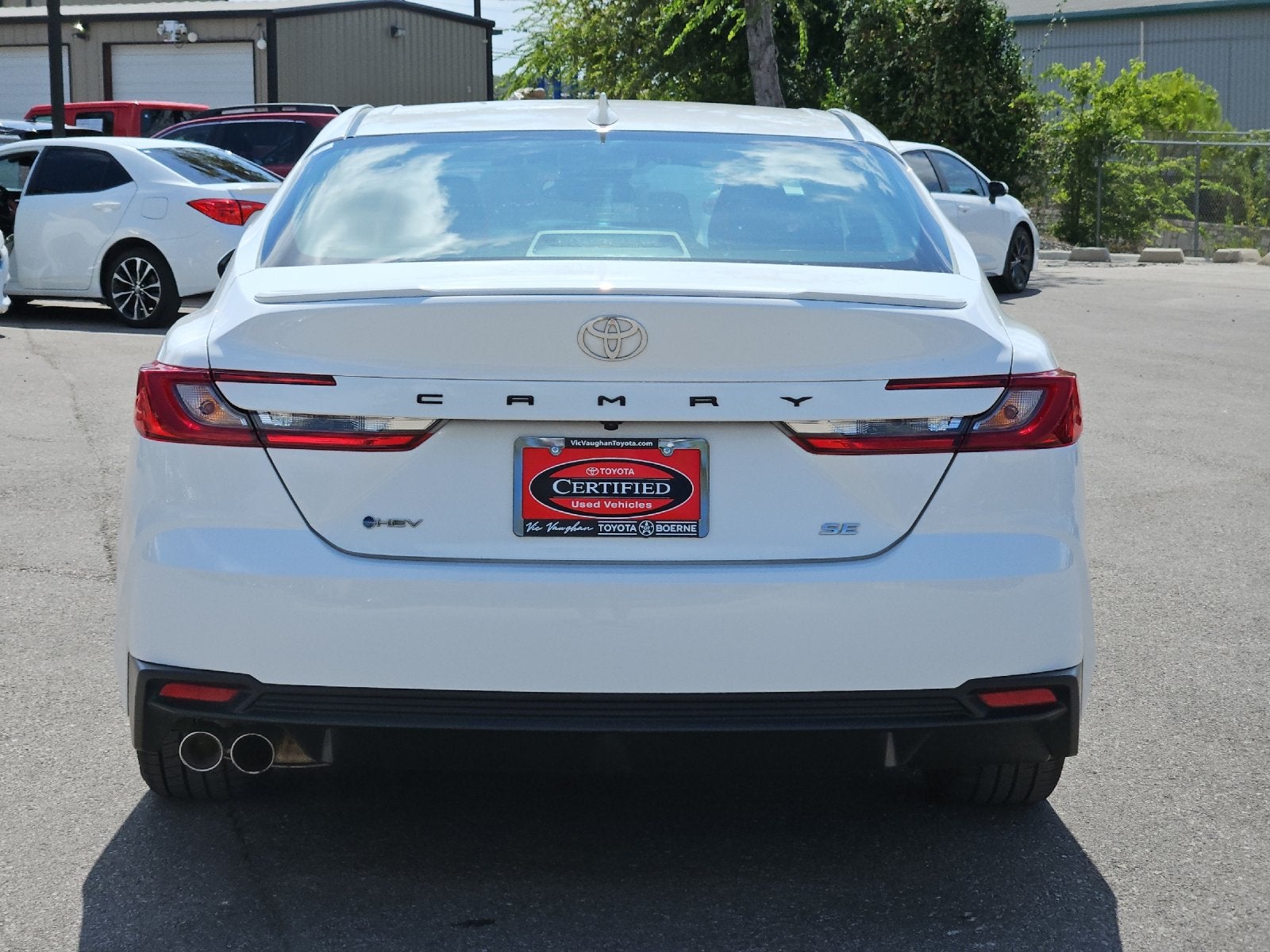 2025 Toyota Camry SE