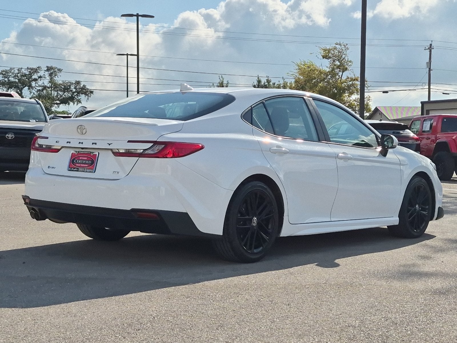 2025 Toyota Camry SE
