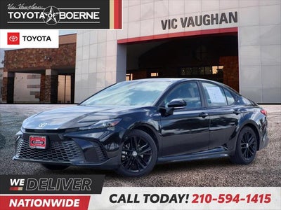 2025 Toyota Camry SE