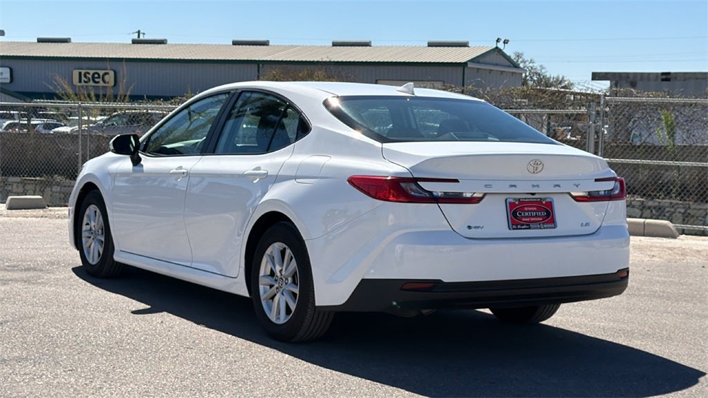 2025 Toyota Camry LE