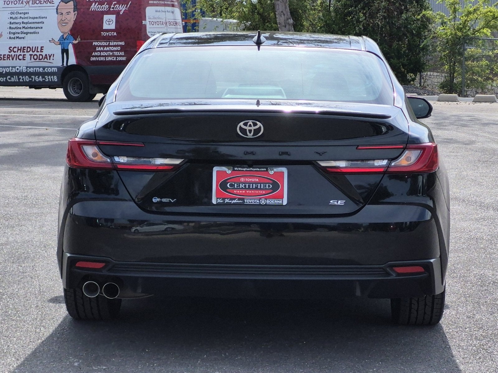 2025 Toyota Camry SE