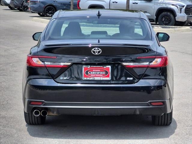 2025 Toyota Camry SE
