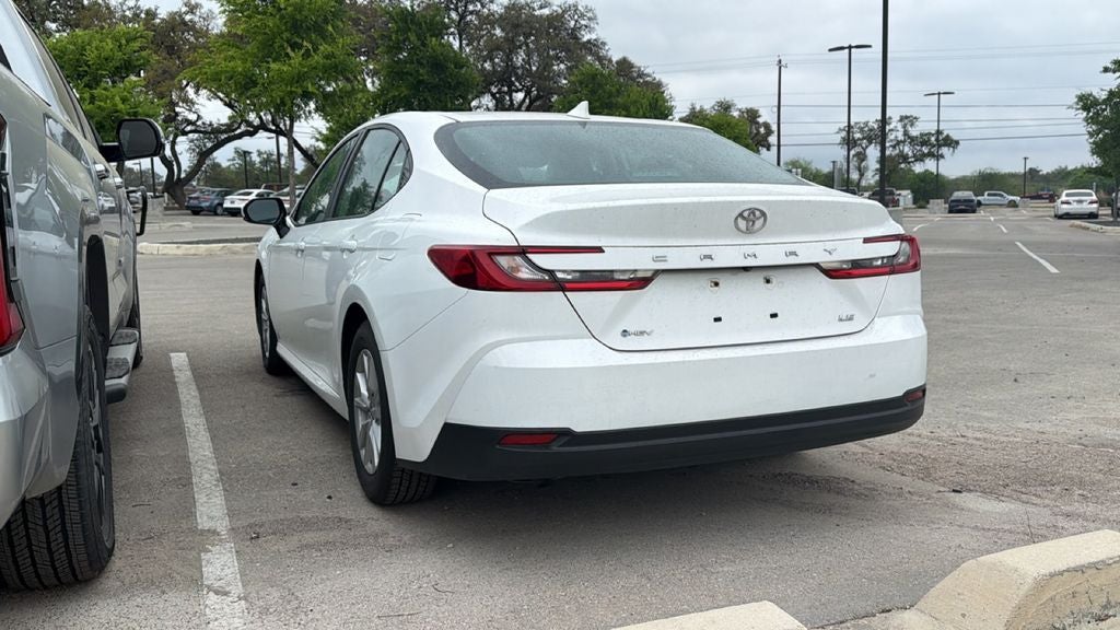 2025 Toyota Camry LE