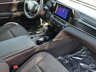 2025 Toyota Camry LE