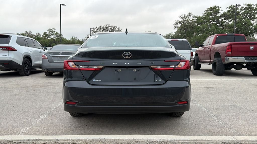 2025 Toyota Camry LE