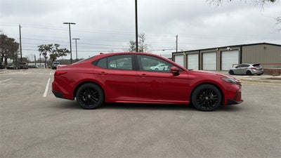 2025 Toyota Camry SE