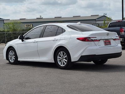 2025 Toyota Camry LE