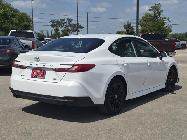 2025 Toyota Camry SE
