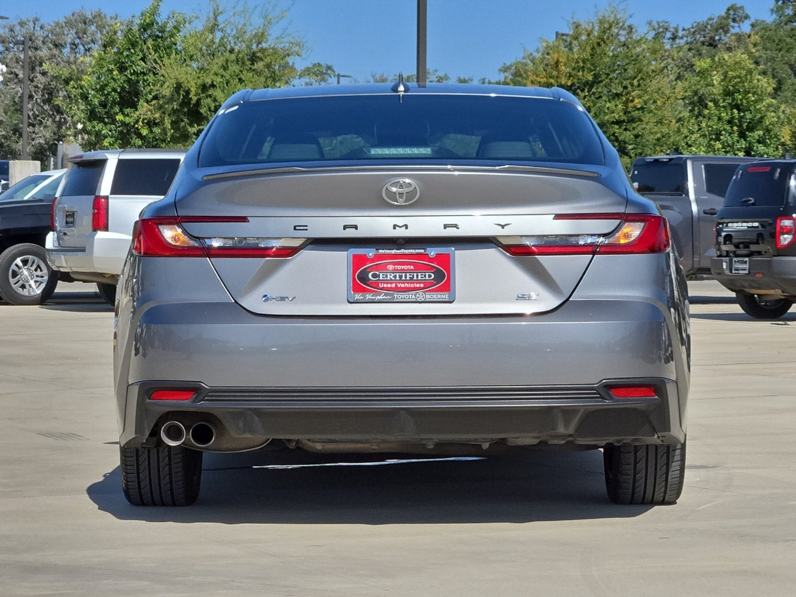 2025 Toyota Camry SE