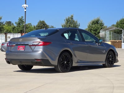 2025 Toyota Camry SE