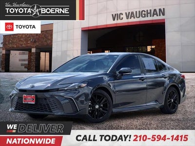 2025 Toyota Camry SE