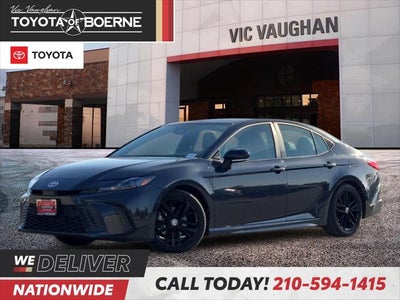 2025 Toyota Camry SE
