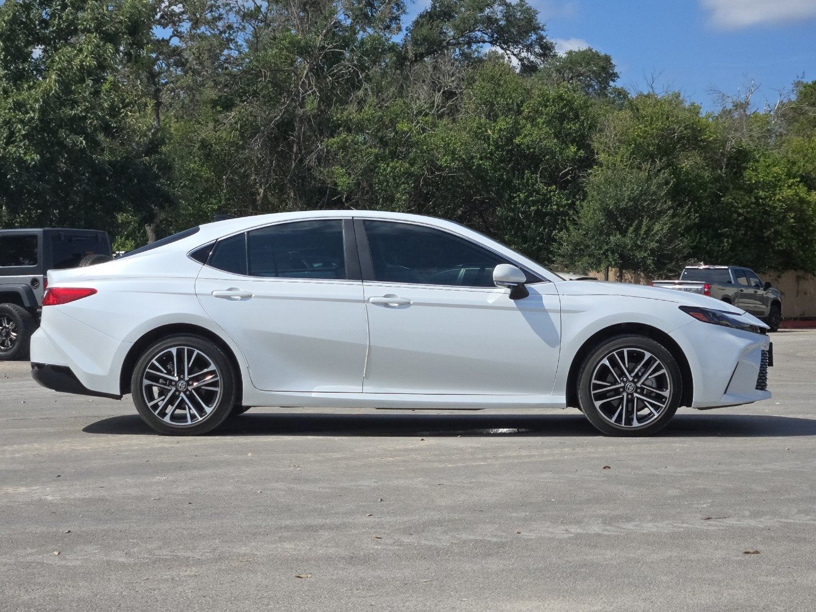 2025 Toyota Camry XLE