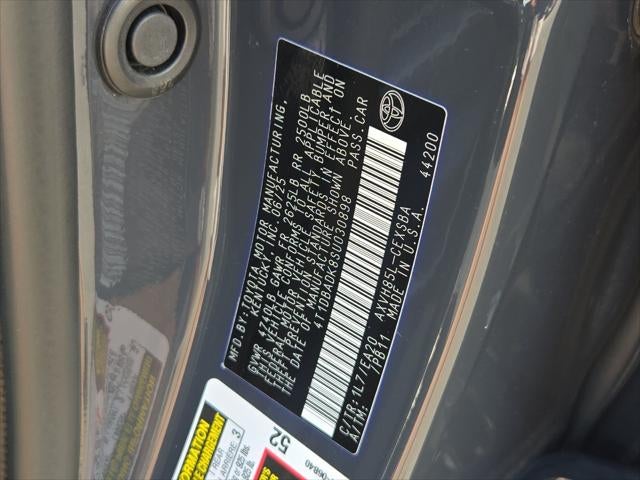 2025 Toyota Camry SE