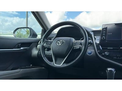 2021 Toyota Camry Hybrid XLE