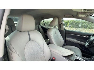 2021 Toyota Camry Hybrid XLE