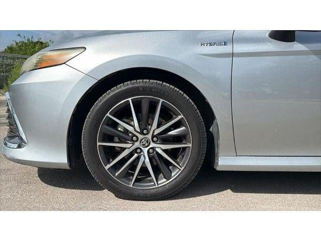 2021 Toyota Camry Hybrid XLE