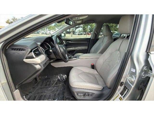 2021 Toyota Camry Hybrid XLE